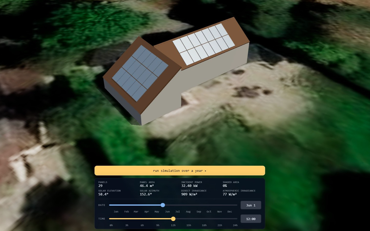 Scena 3D di un edificio con pannelli solari e controlli del simulatore